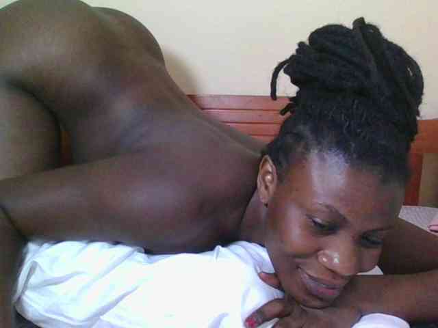Babyrozzilah webcam