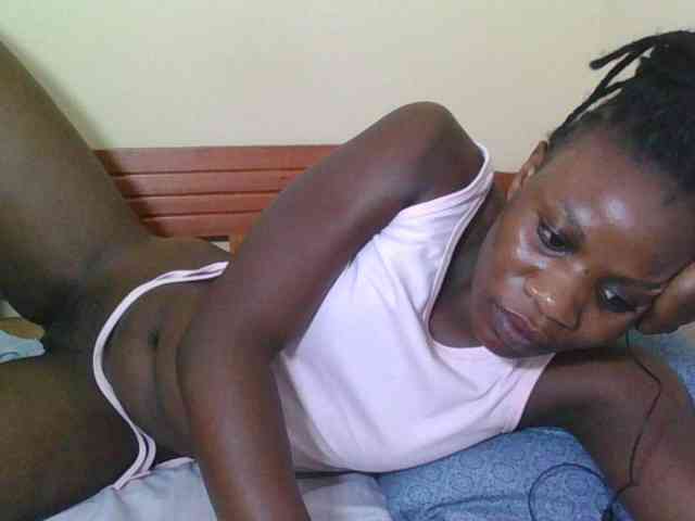 Babyrozzilah webcam