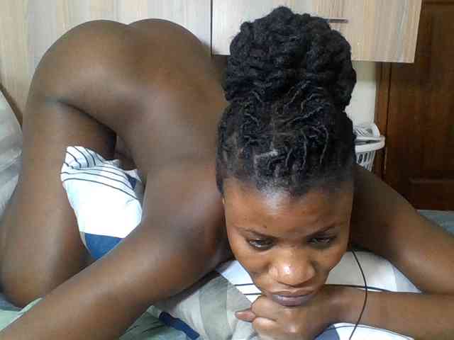 Babyrozzilah webcam