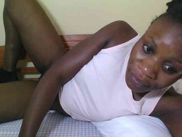 Babyrozzilah webcam