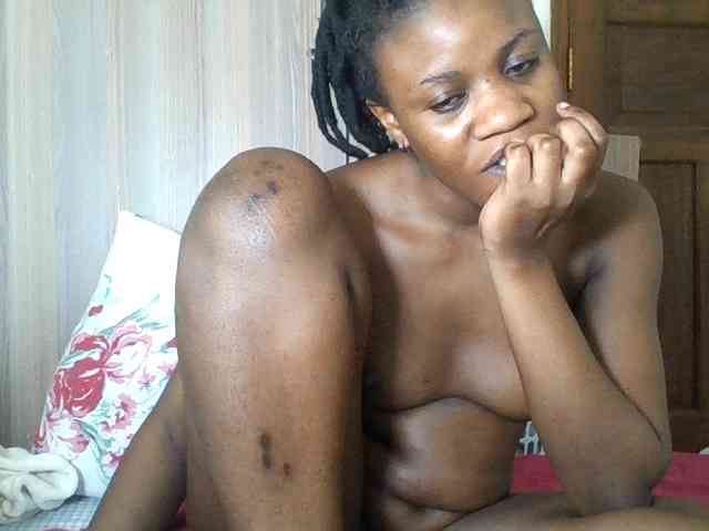 Babyrozzilah webcam