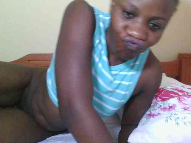 Babyrozzilah webcam