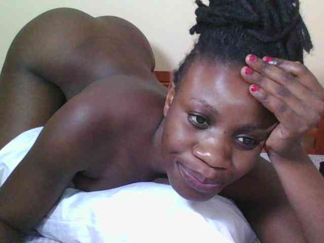 Babyrozzilah webcam