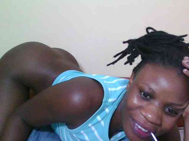 Babyrozzilah webcam