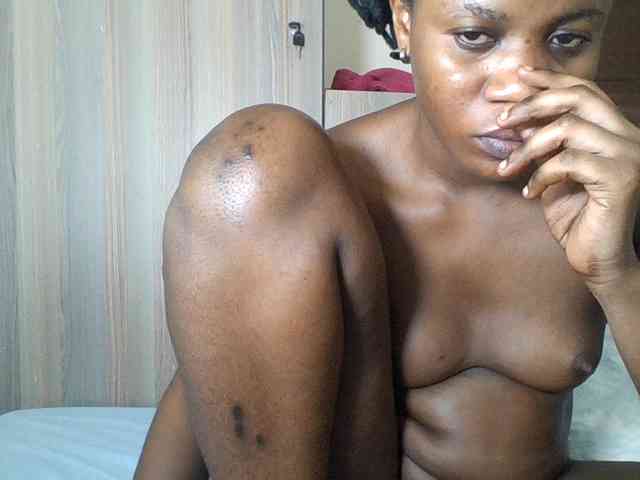Babyrozzilah webcam