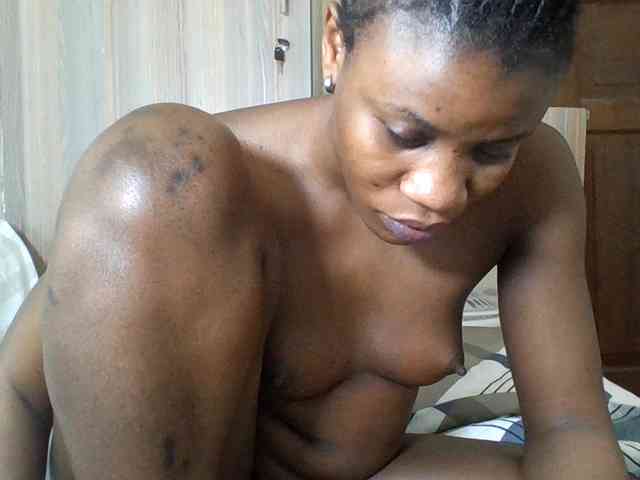 Babyrozzilah webcam