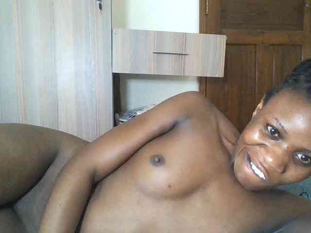 Babyrozzilah webcam
