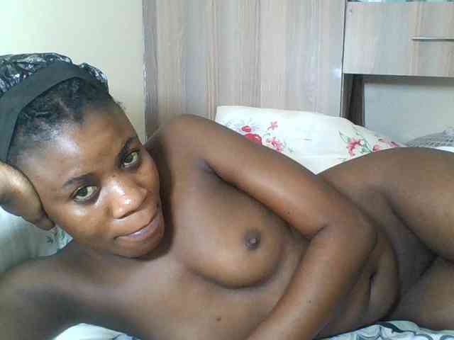Babyrozzilah webcam