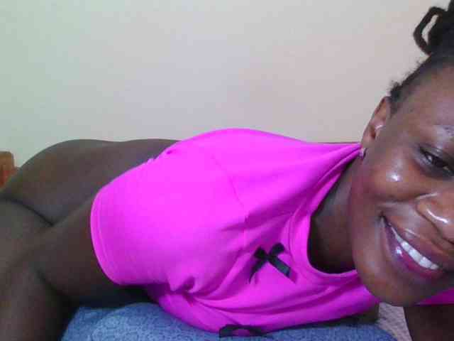 Babyrozzilah webcam
