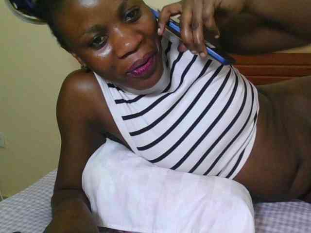Babyrozzilah webcam