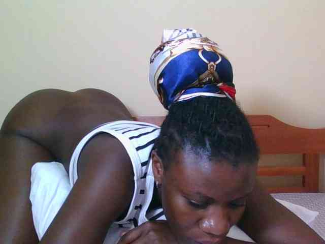 Babyrozzilah webcam