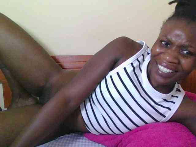 Babyrozzilah webcam