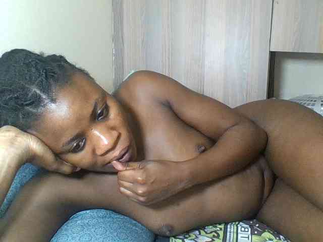 Babyrozzilah webcam