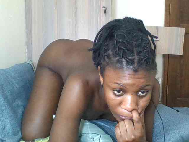 Babyrozzilah webcam