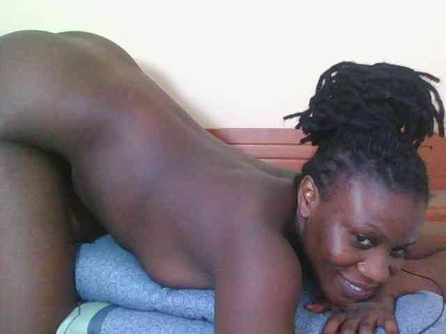 Babyrozzilah webcam