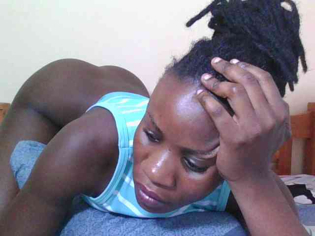 Babyrozzilah webcam