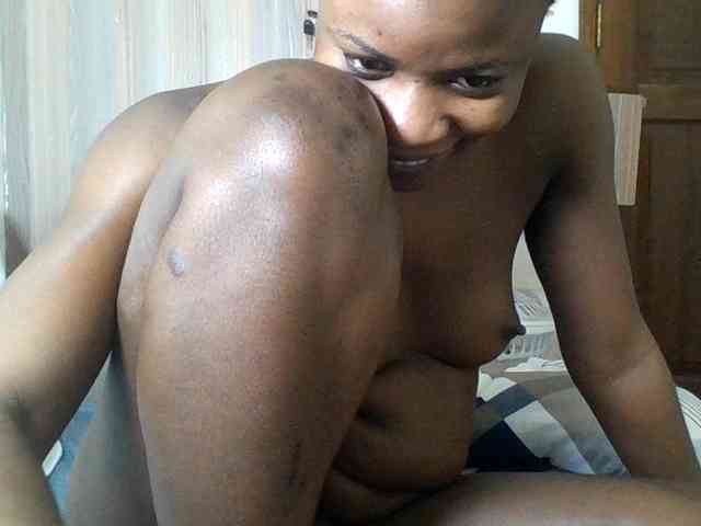 Babyrozzilah webcam