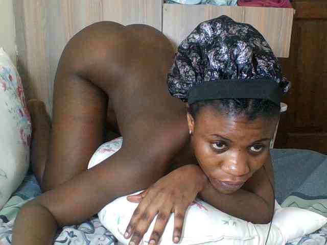 Babyrozzilah webcam