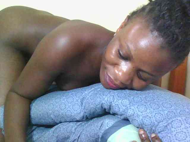 Babyrozzilah webcam