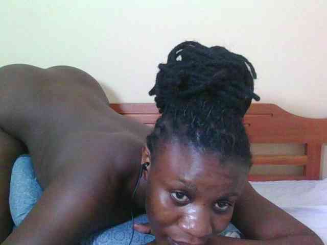 Babyrozzilah webcam