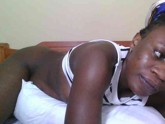 Babyrozzilah webcam