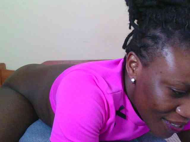 Babyrozzilah webcam