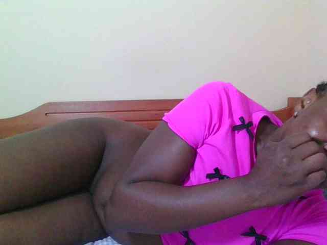 Babyrozzilah webcam