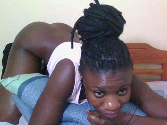 Babyrozzilah webcam
