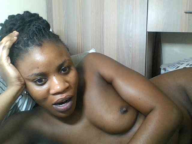 Babyrozzilah webcam