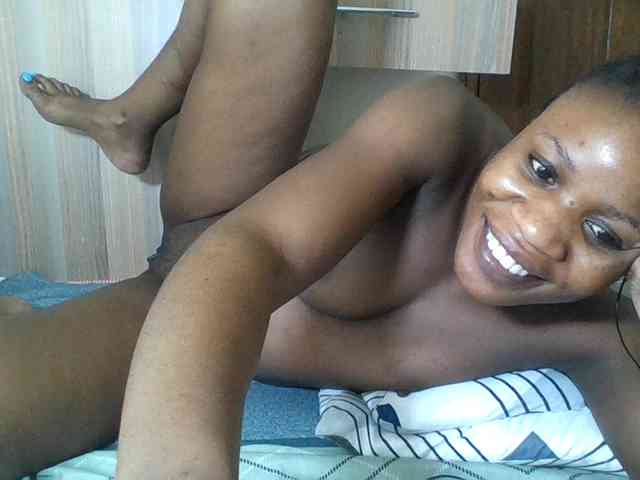 Babyrozzilah webcam