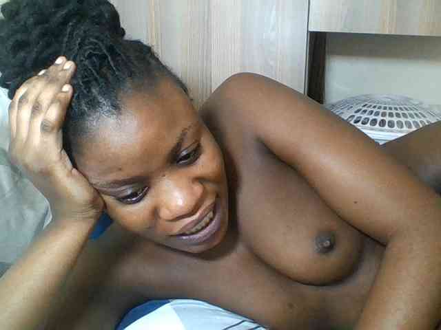 Babyrozzilah webcam