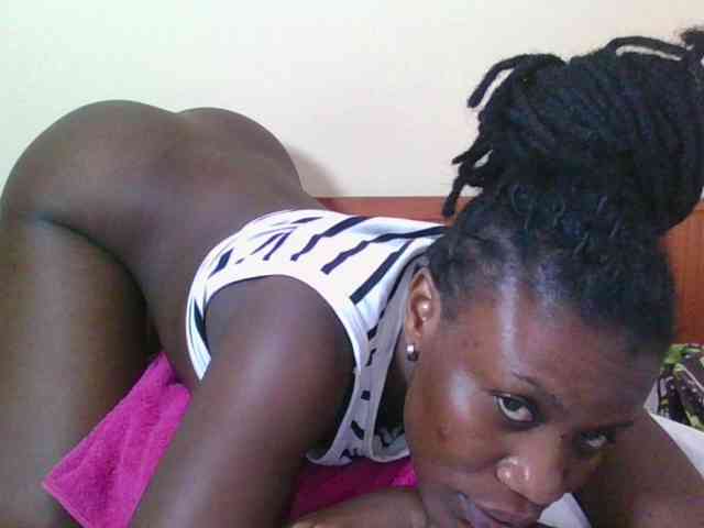 Babyrozzilah webcam