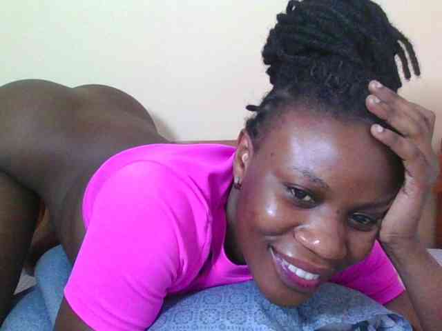 Babyrozzilah webcam