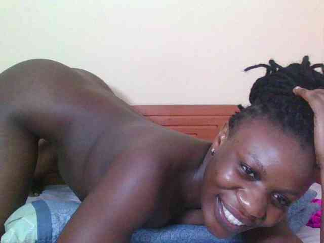 Babyrozzilah webcam