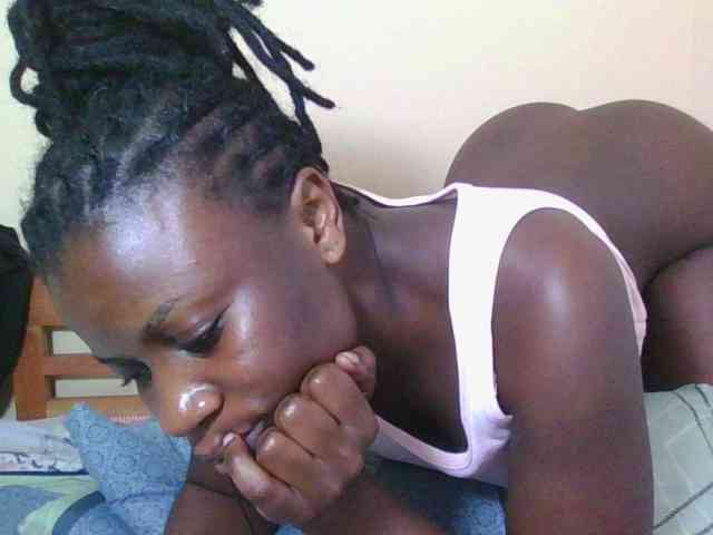 Babyrozzilah webcam