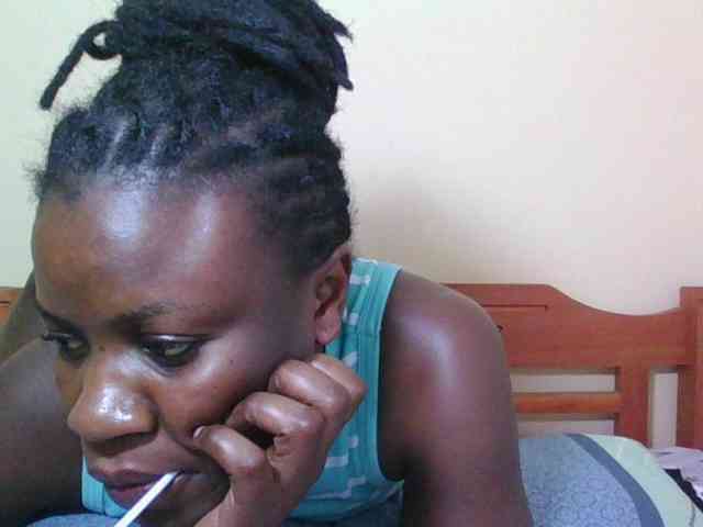 Babyrozzilah webcam