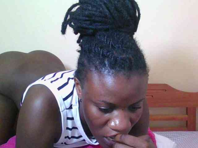 Babyrozzilah webcam