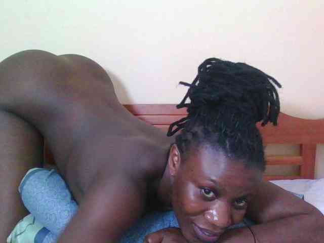 Babyrozzilah webcam