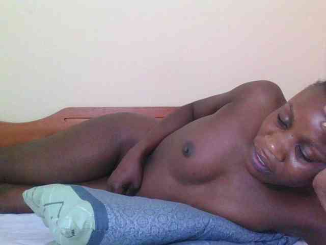 Babyrozzilah webcam