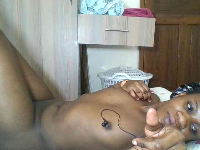 Babyrozzilah webcam
