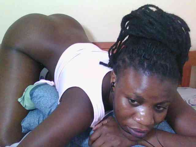 Babyrozzilah webcam