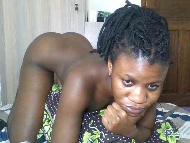 Babyrozzilah webcam