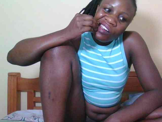 Babyrozzilah webcam