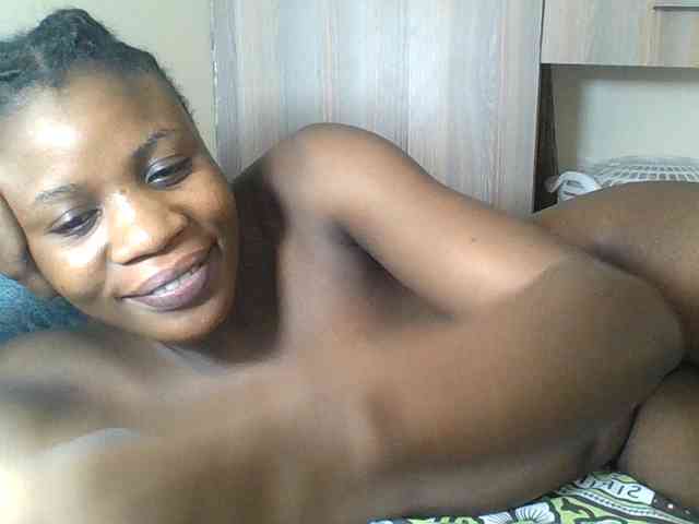 Babyrozzilah webcam