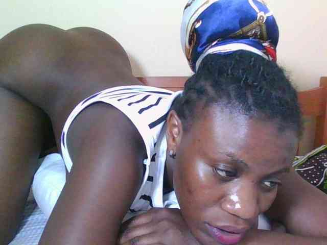 Babyrozzilah webcam