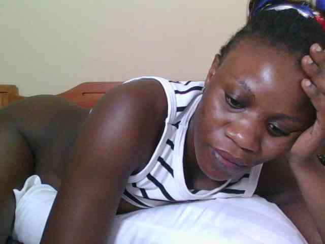 Babyrozzilah webcam