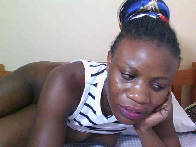 Babyrozzilah webcam