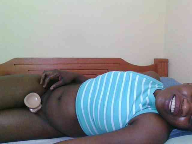 Babyrozzilah webcam