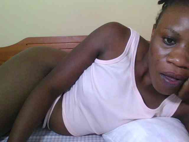 Babyrozzilah webcam