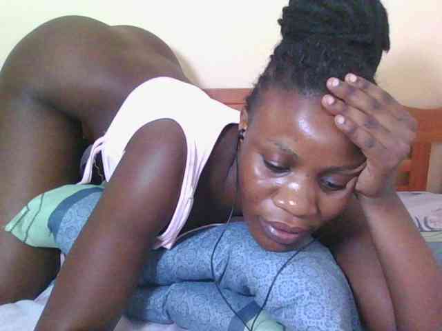 Babyrozzilah webcam